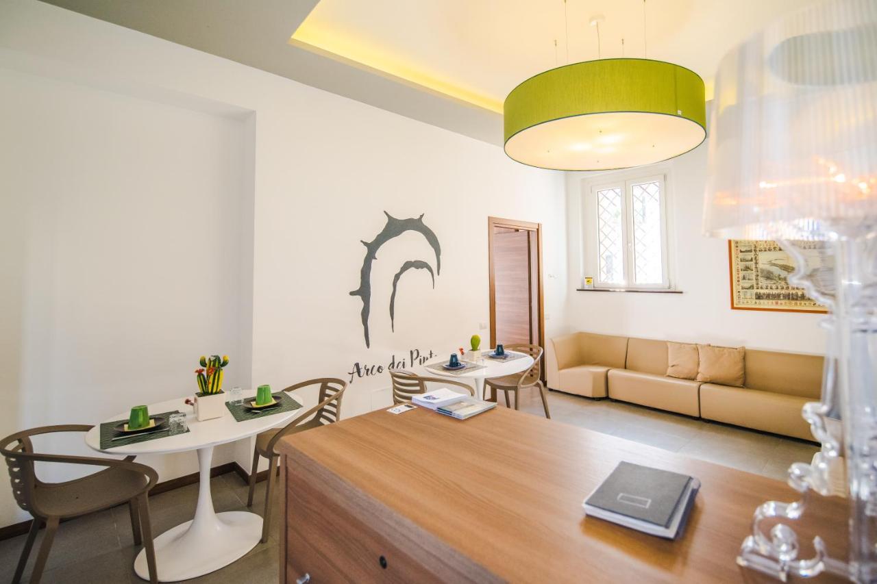 Bed & Breakfast Arco Dei Pinto