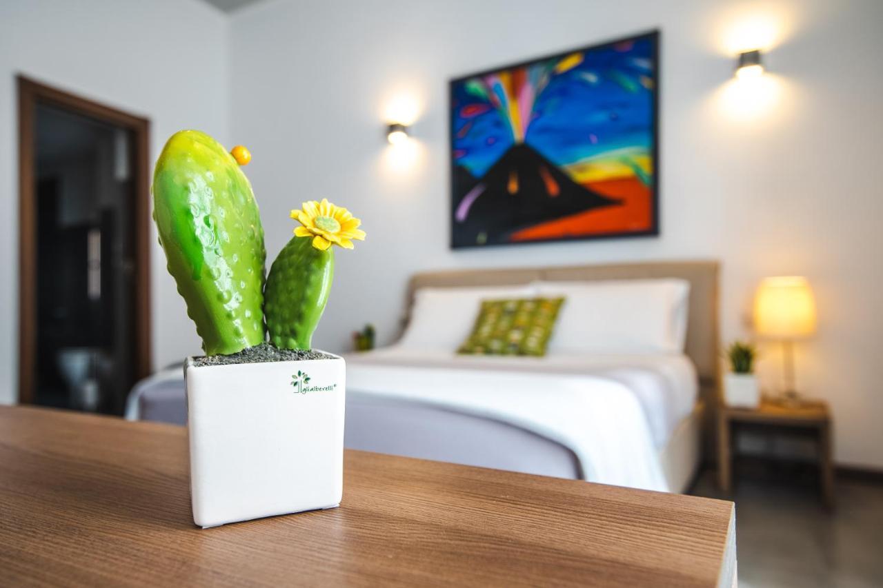 Arco Dei Pinto Bed & Breakfast Salerno